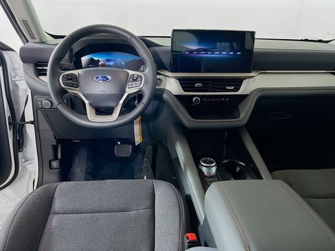 New 2026 Ford Explorer Active image 27