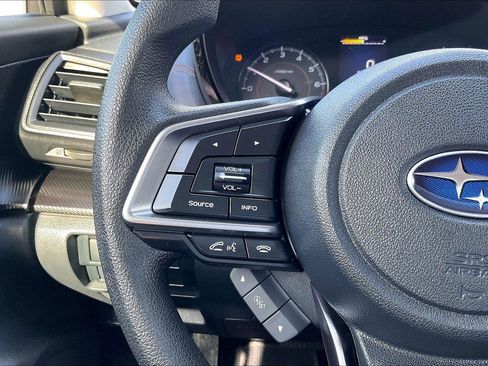 Used 2022 Subaru Crosstrek 2.0i image 19