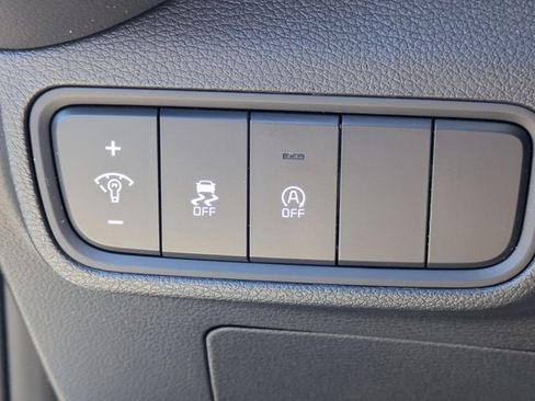 Used 2024 Kia Soul LX w/ Option Group 015 image 12