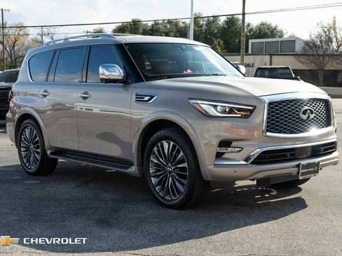 Used 2021 INFINITI QX80 Sensory w/ Cargo Package image 3