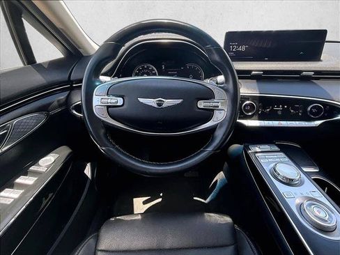 Used 2022 Genesis GV70 2.5T AWD/4WD image 7