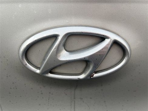 Used 2020 Hyundai Tucson SE image 29