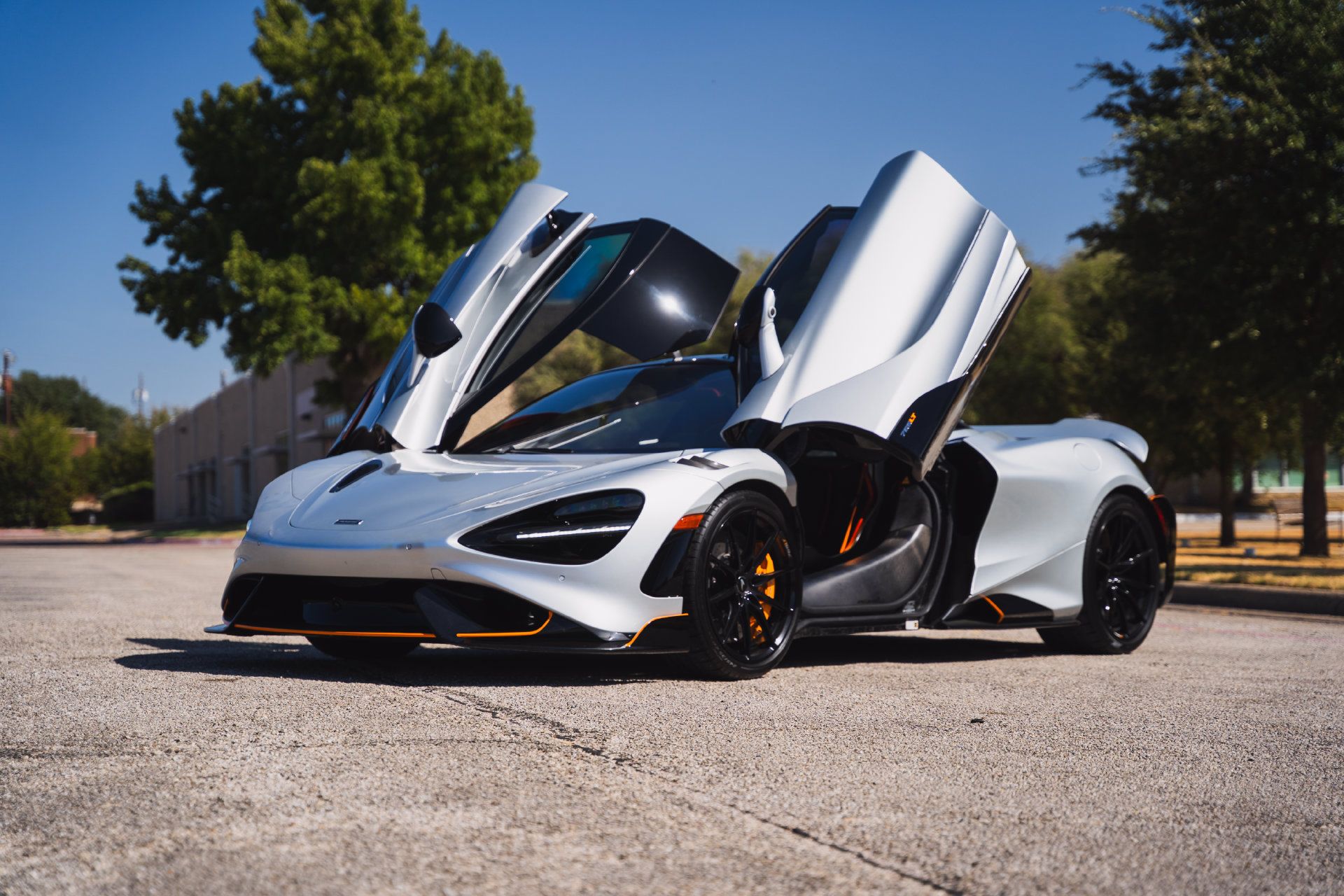 Used 2021 McLaren 765LT RWD image 6