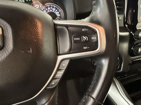Used 2019 RAM 1500 Big Horn AWD/4WD image 16
