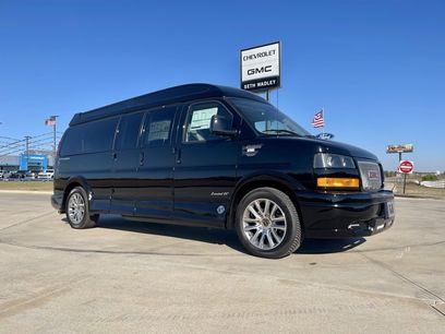 New 2025 GMC Savana 2500 Extended w/ Driver Convenience Package