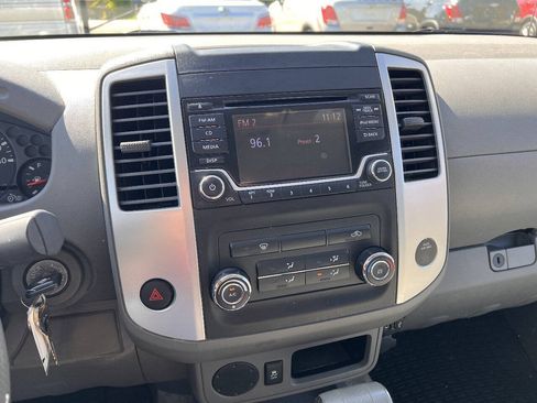Used 2017 Nissan Frontier S RWD image 17