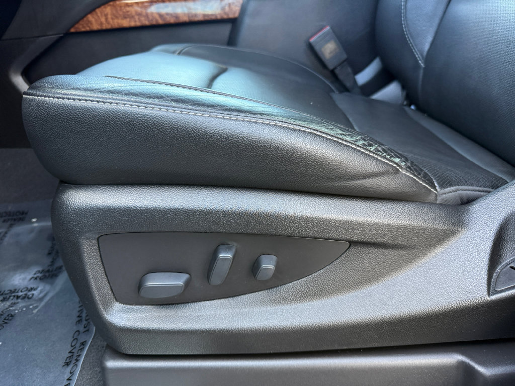 Used 2019 Chevrolet Tahoe Premier AWD/4WD image 10