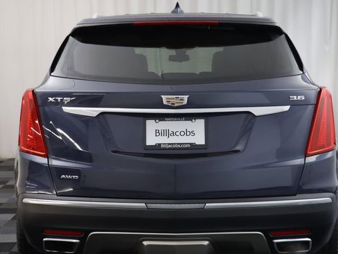 Used 2018 Cadillac XT5 Platinum w/ Driver Assist Package image 16