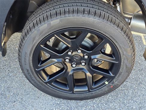 New 2026 RAM 1500 Laramie w/ Night Edition image 38