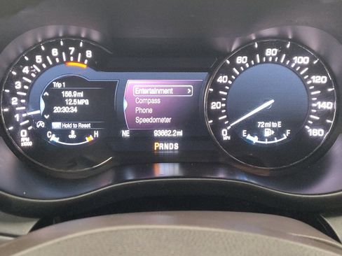 Used 2018 Lincoln MKC Premiere image 23