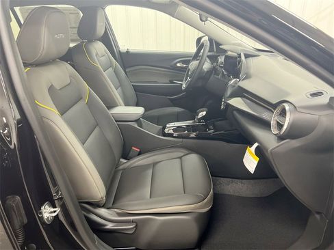 New 2026 Chevrolet Trax ACTIV w/ Driver Confidence Package image 21