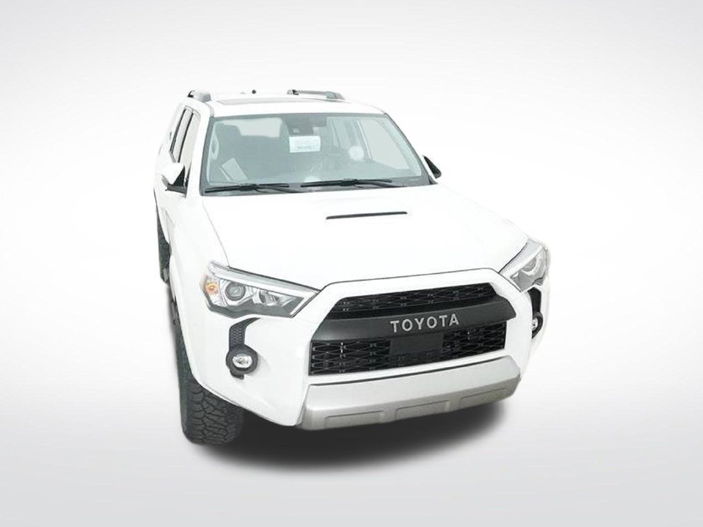 Used 2024 Toyota 4Runner TRD Off-Road Premium w/ Moonroof Package AWD/4WD image 18