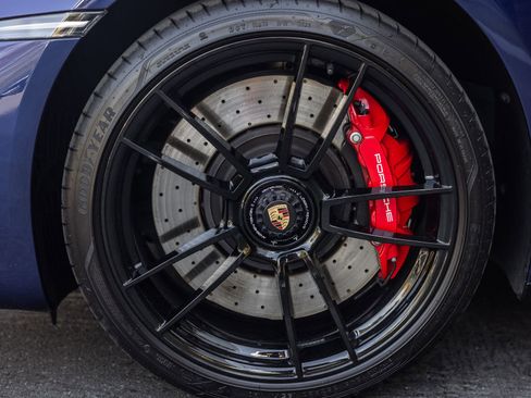 Certified 2024 Porsche 911 Targa 4 GTS image 30