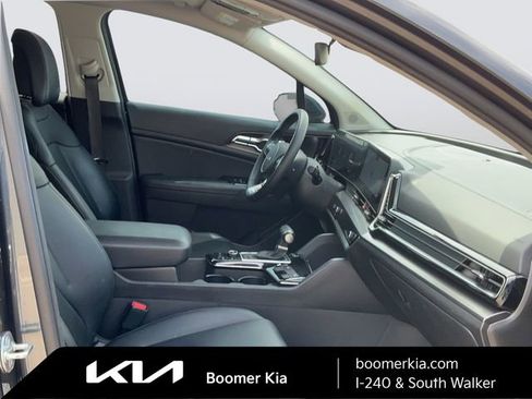 Certified 2023 Kia Sportage EX FWD image 11