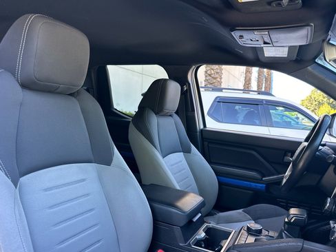 Used 2024 Toyota Tacoma TRD Sport RWD image 30