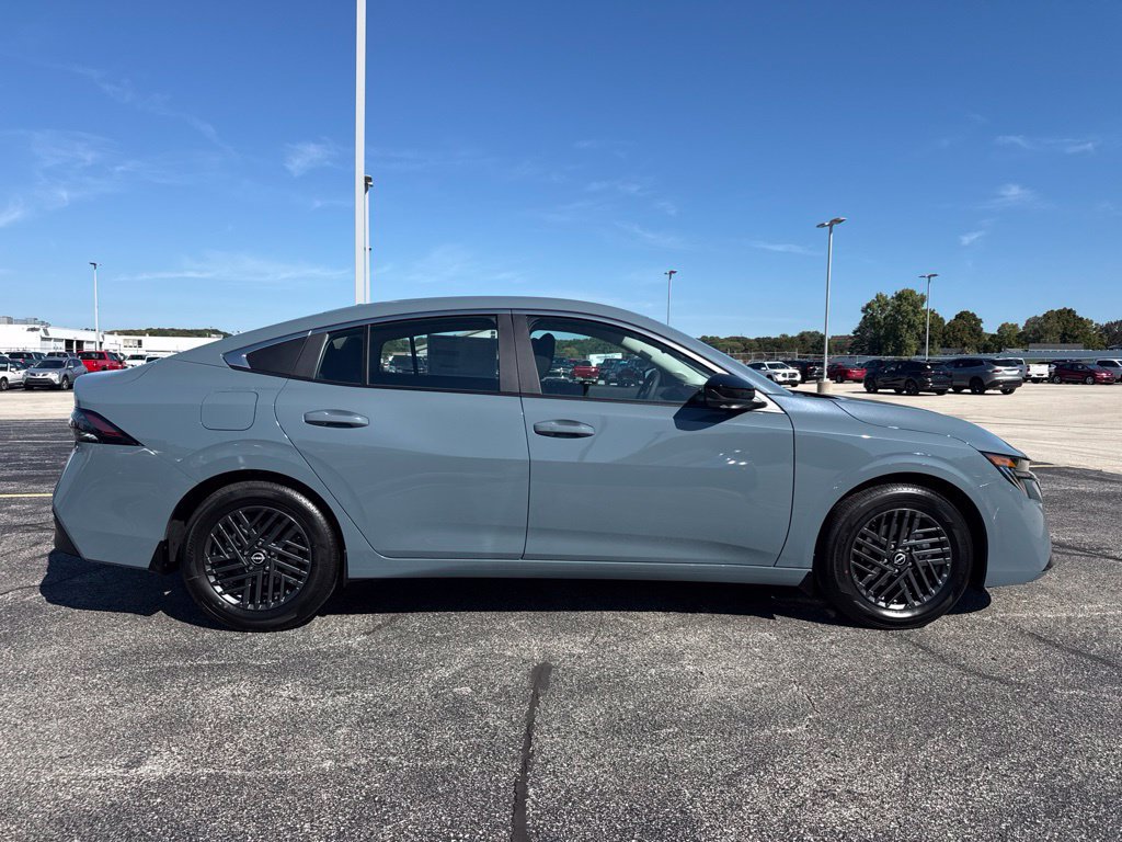 New 2027 Nissan Sentra SV FWD image 17