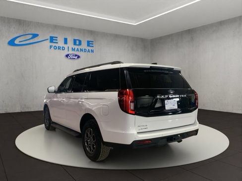 Used 2025 Ford Expedition Active AWD/4WD image 11