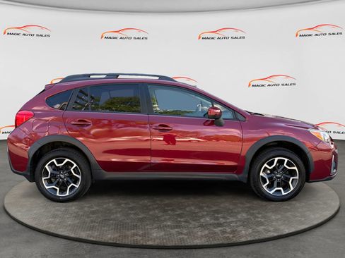Used 2017 Subaru Crosstrek 2.0i Premium AWD/4WD image 6
