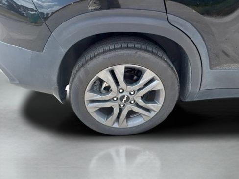 Used 2023 Kia Seltos S w/ Navigation Package FWD image 30
