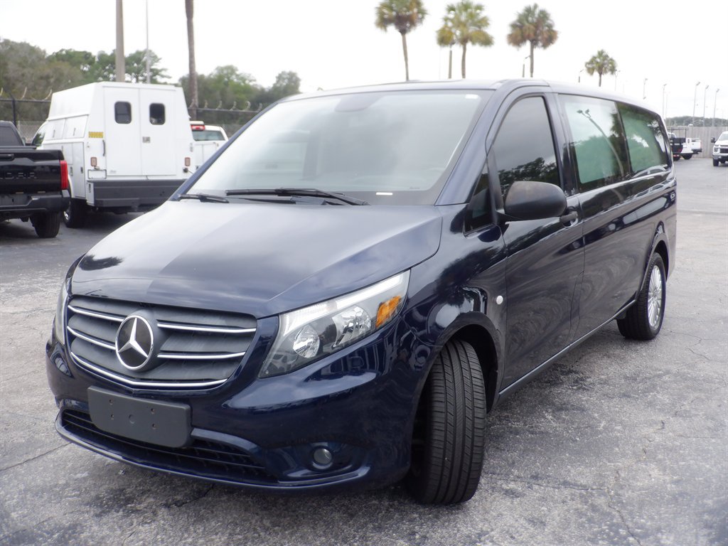 Used 2022 Mercedes-Benz Metris image 19