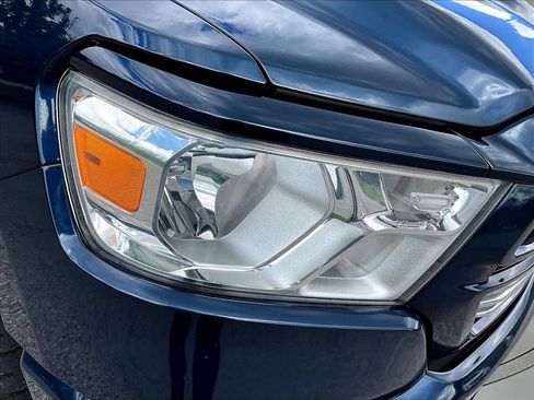 Used 2021 RAM 1500 Big Horn AWD/4WD image 36