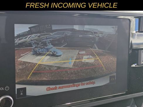 Used 2025 Toyota Tundra SR w/ SR Tow Package AWD/4WD image 18