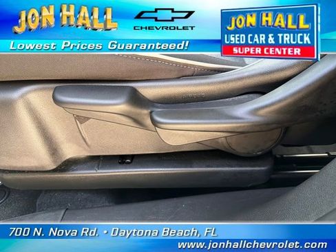 Used 2025 Chevrolet TrailBlazer LT w/ LT Cold Weather Package image 18