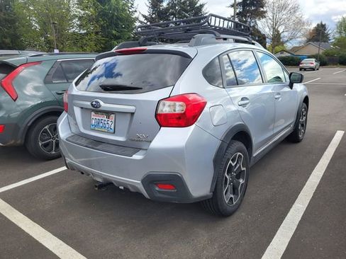 Used 2015 Subaru Crosstrek 2.0i image 3