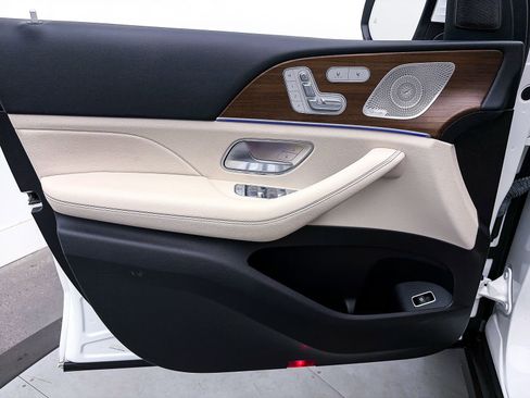 Used 2022 Mercedes-Benz GLE 350 4MATIC w/ 3rd Row Seat Package image 18