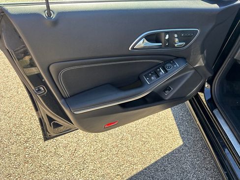 Used 2019 Mercedes-Benz CLA 250 image 10