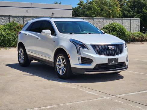 Used 2020 Cadillac XT5 Premium Luxury FWD image 3