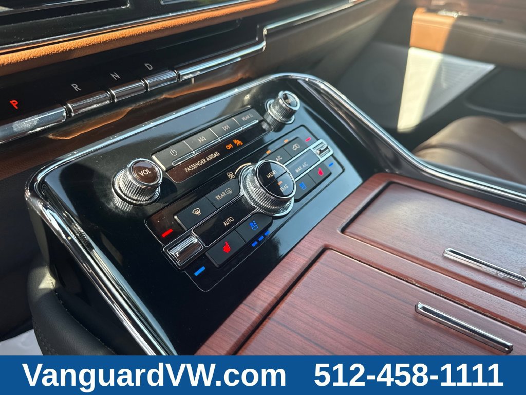 Used 2024 Lincoln Navigator L Reserve AWD/4WD image 15
