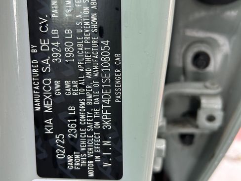 Used 2025 Kia K4 LXS FWD image 31