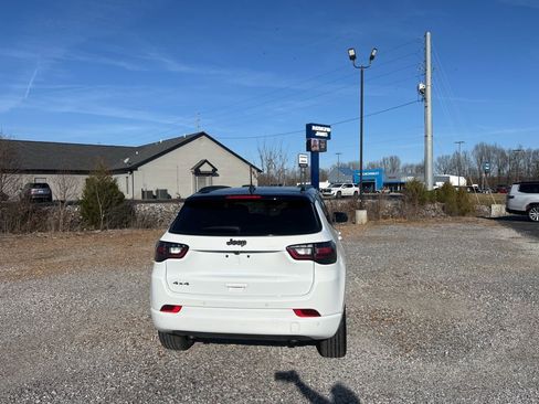 Used 2024 Jeep Compass Limited w/ Driver Assist Group I image 5