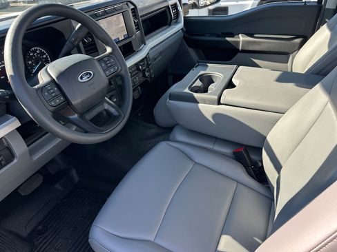 Used 2024 Ford F450 XL image 8
