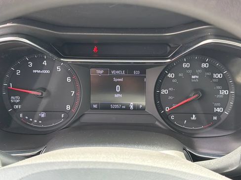 Used 2022 Chevrolet TrailBlazer LT w/ Convenience Package FWD image 26