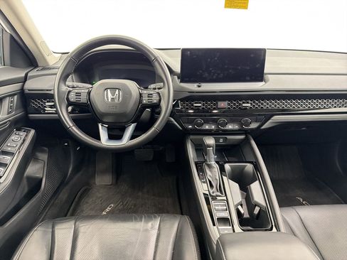 Used 2024 Honda Accord Touring image 24