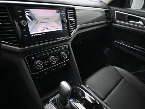 Used 2021 Volkswagen Atlas SEL image 12