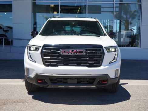 Used 2025 GMC Acadia AT4 AWD/4WD image 3