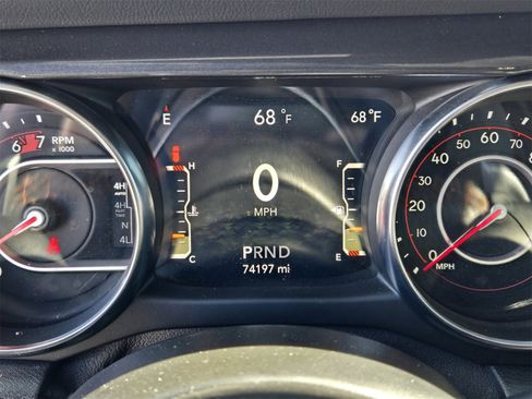 Used 2021 Jeep Wrangler Unlimited Rubicon w/ Trailer Tow Package image 14