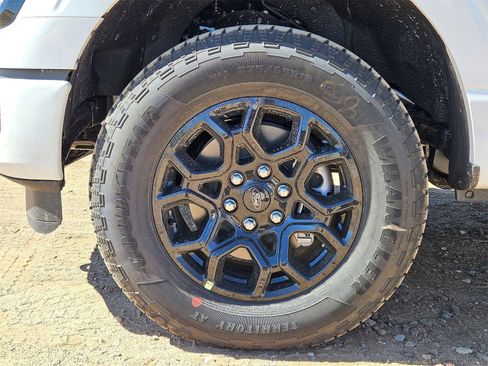 New 2025 Ford F150 XLT w/ Equipment Group 302A MID image 10