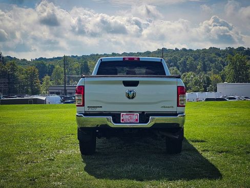 Used 2024 RAM 2500 Big Horn w/ Bed Utility Group AWD/4WD image 5