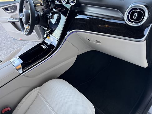 New 2026 Mercedes-Benz GLC 300 GLC 300 image 16