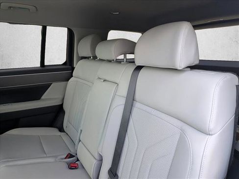 New 2026 Hyundai Santa Fe SEL w/ Tow & Go Package FWD image 18