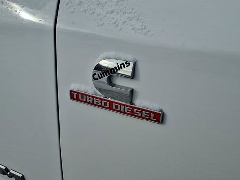 Used 2022 RAM 2500 Tradesman w/ Chrome Appearance Group image 19
