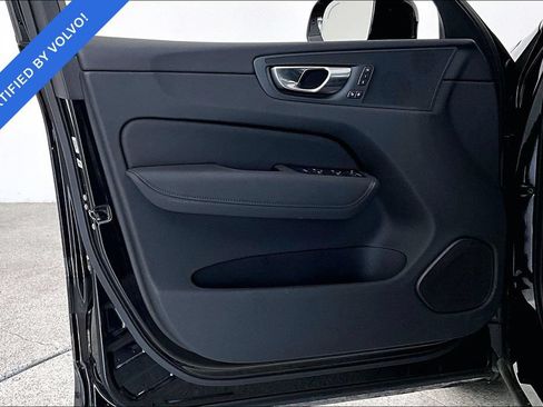 Certified 2026 Volvo XC60 B5 Plus AWD/4WD image 22
