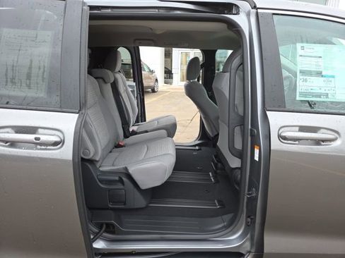 Used 2026 Toyota Sienna LE image 12