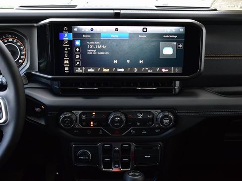 New 2026 Jeep Wrangler Sahara image 33