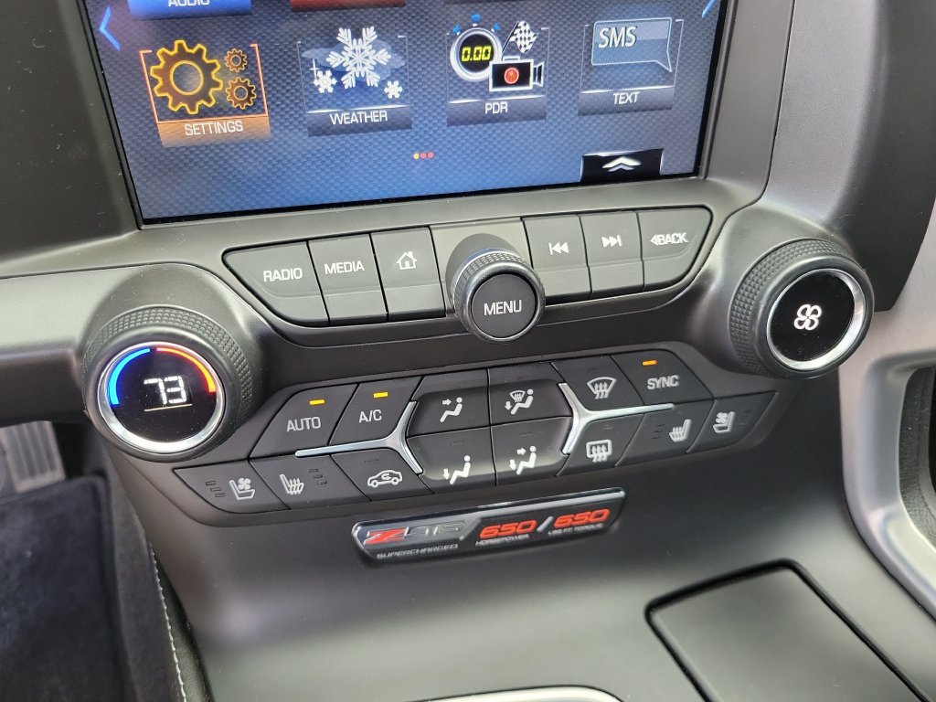 Used 2018 Chevrolet Corvette Z06 RWD image 22