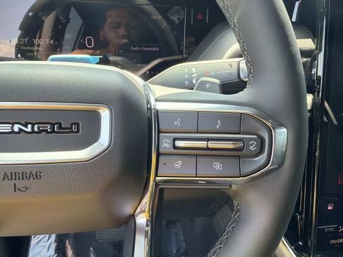 New 2026 GMC Yukon XL Denali w/ Denali Reserve Package AWD/4WD image 27